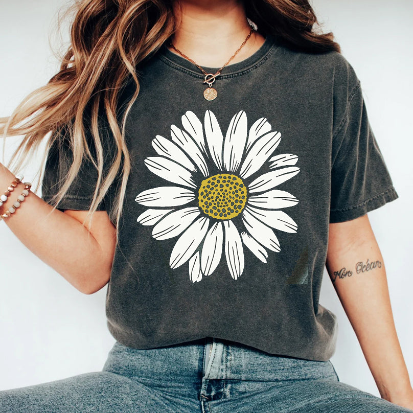 Daisy  T-shirt